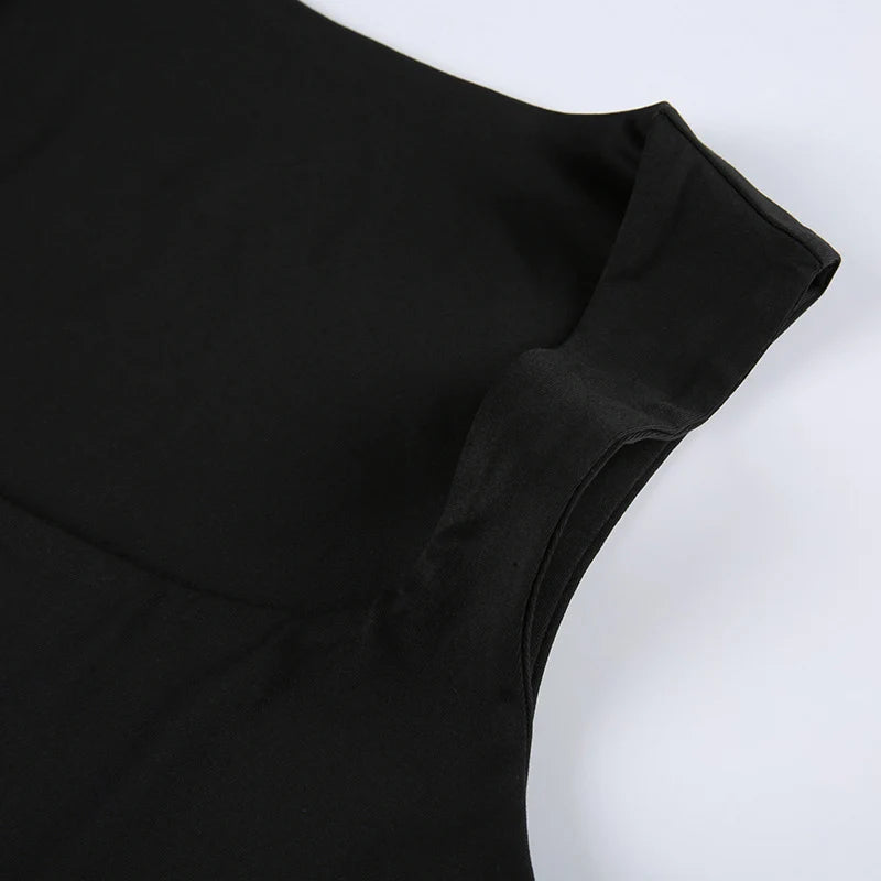 Sleeveless  Collar Crop Top